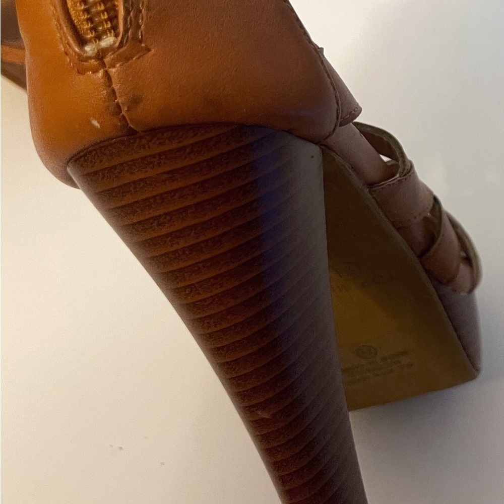 TOP Moda Tan Strappy Heels - Picture 12 of 14